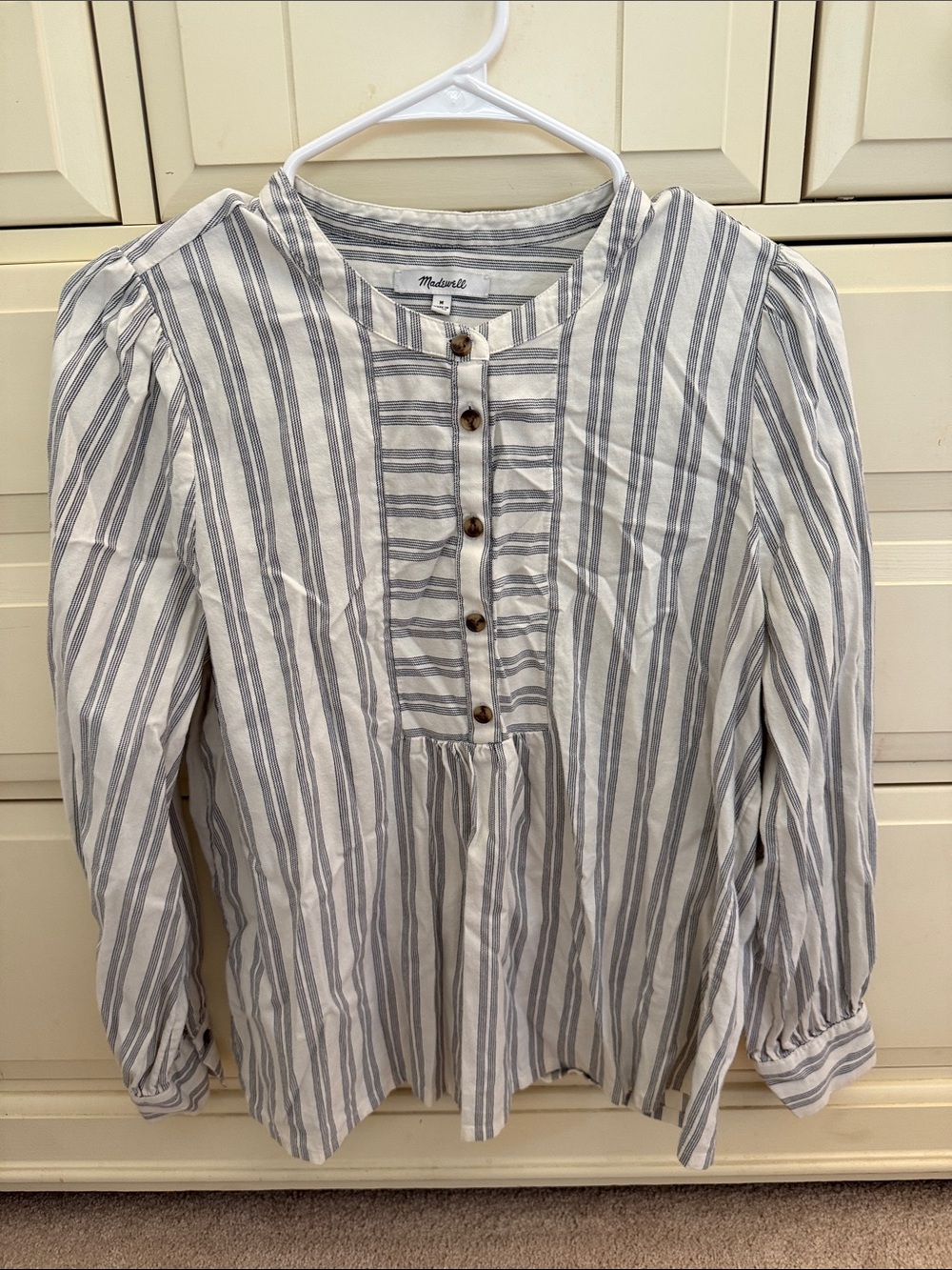 MADEWELL 🛶Navy/White Striped Puff Sleeve Button Blouse size medium